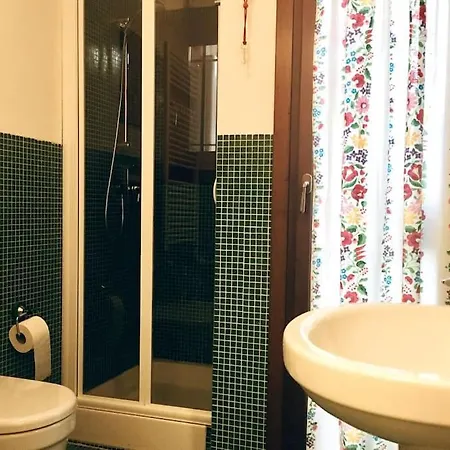 Apartment Con Terrazza Ed Accogliente Venice